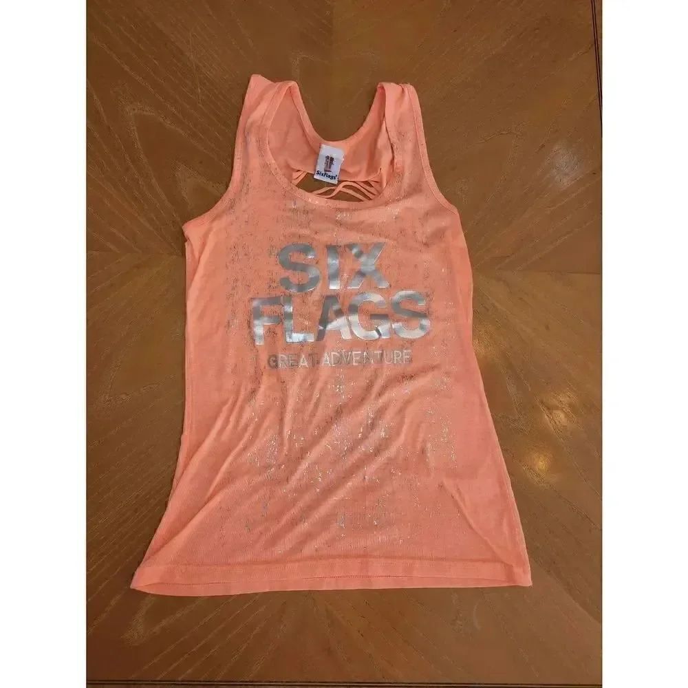 Great adventure six flags coral size Large womens